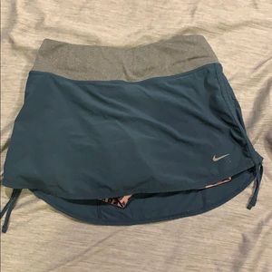 Nike tennis skirt